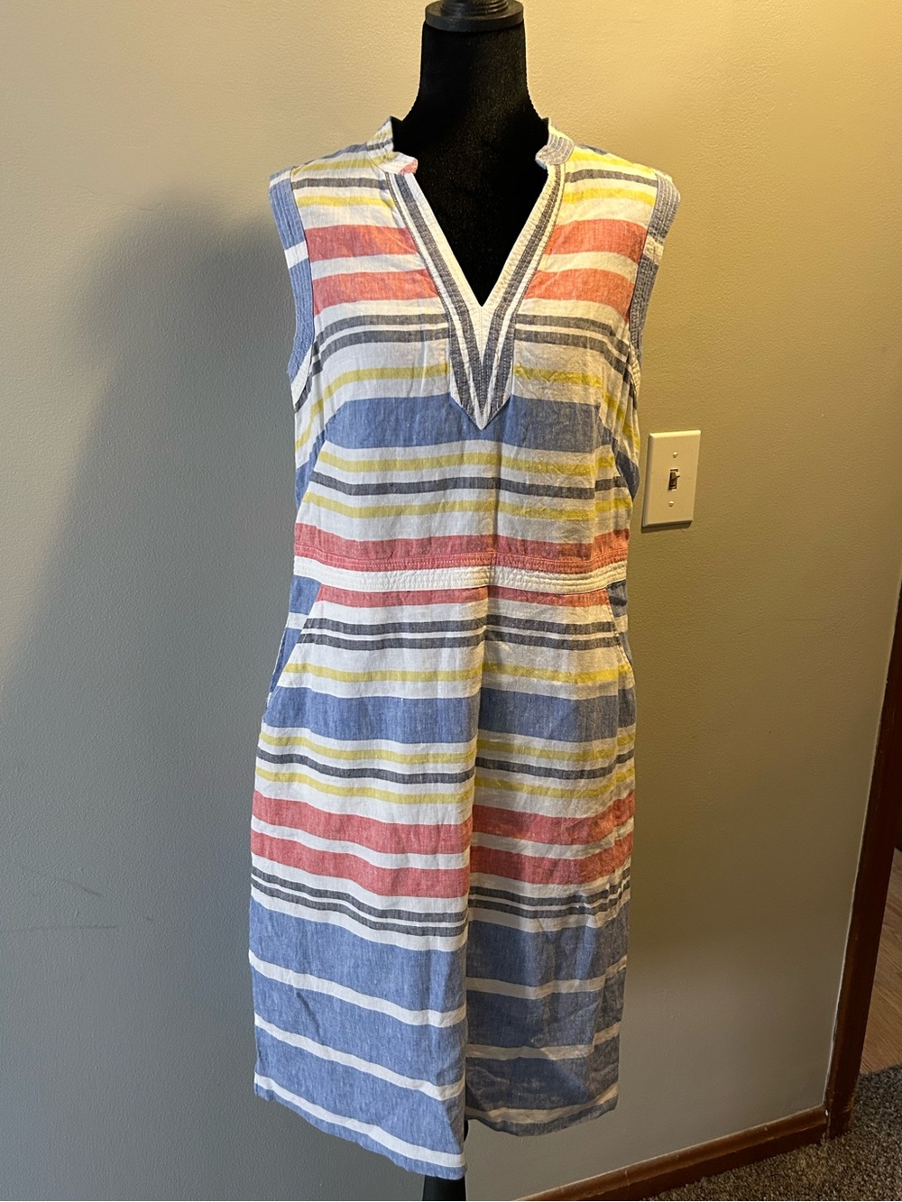 Boden Striped Linen dress Size 10L. Excellent condition